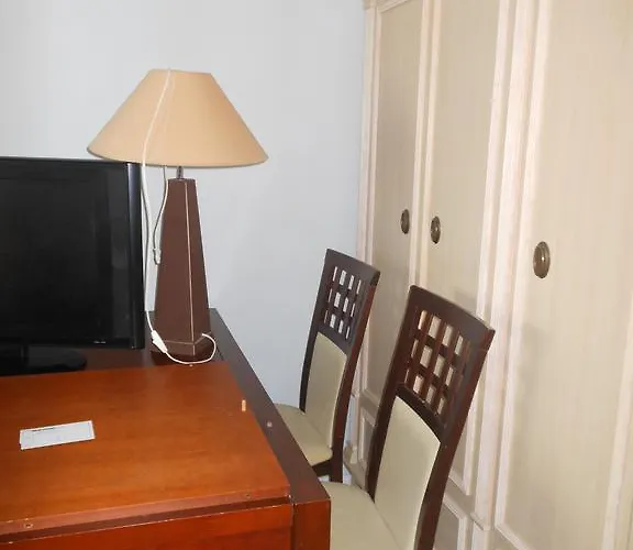 Obroncow Wybrzeza アパート *